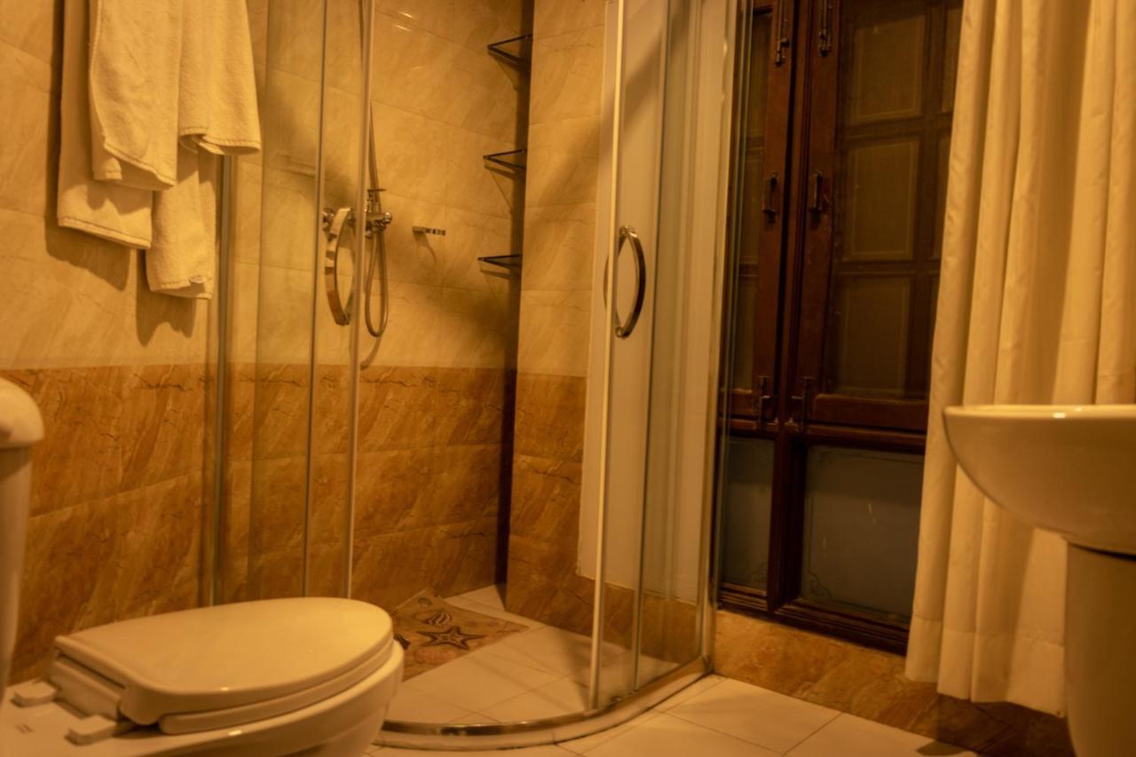 Jawlakhel Classic Serviced Apartments מראה חיצוני תמונה